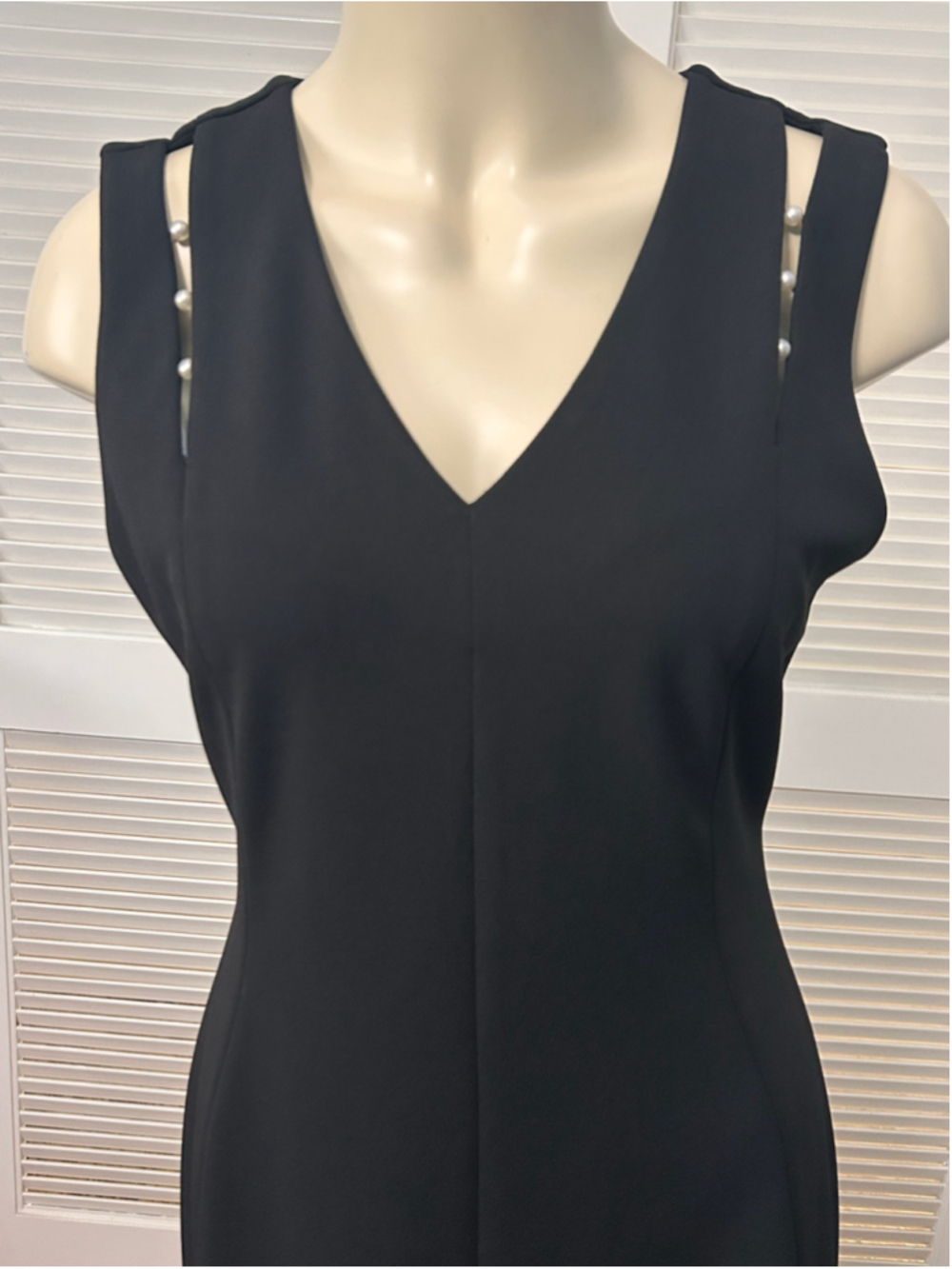 NWT Calvin Klein Black Pearl Strap V Neck Midi Sheath Dress Size 10 - Picture 2 of 10
